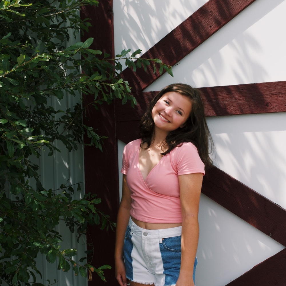 Meet your Posher, Maia